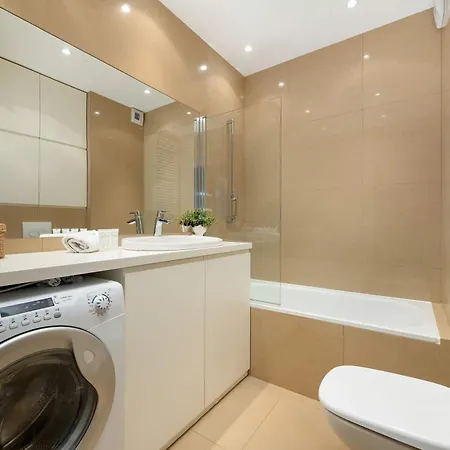 Apartament Cozy With Garage Access By Renters