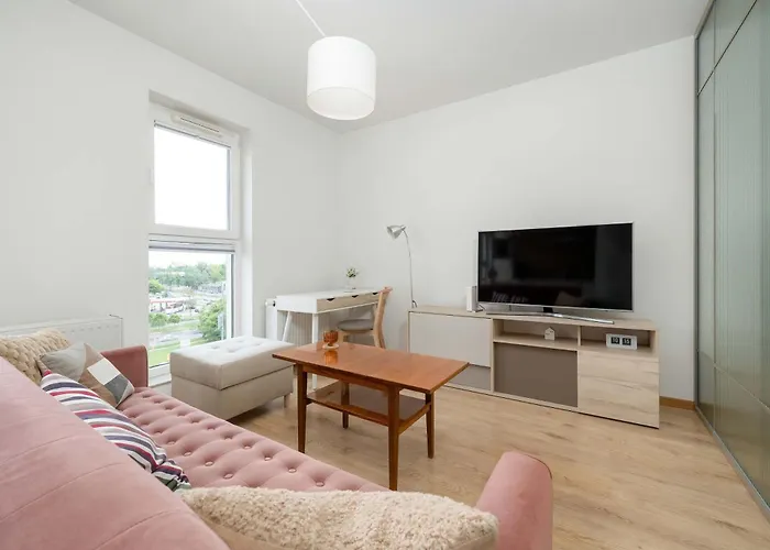 Cozy With Garage Access By Renters Apartment *